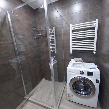 Sol'S M2 White Modern Apartments Тбилиси Экстерьер фото