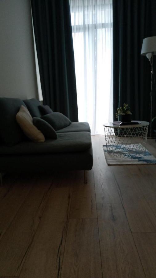 Sol'S M2 White Modern Apartments Тбилиси Экстерьер фото