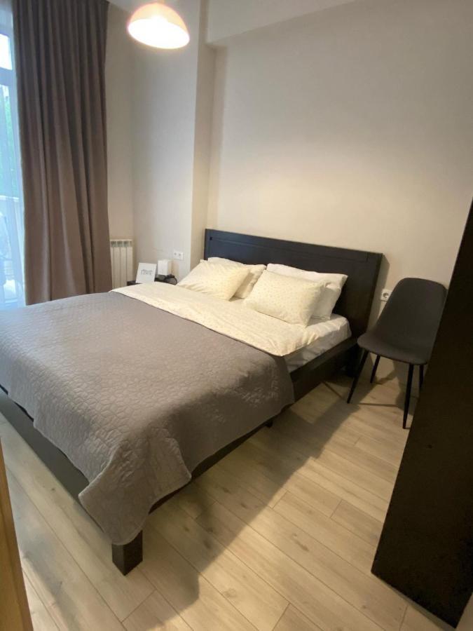 Sol'S M2 White Modern Apartments Тбилиси Экстерьер фото
