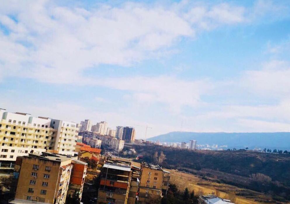 Sol'S M2 White Modern Apartments Тбилиси Экстерьер фото