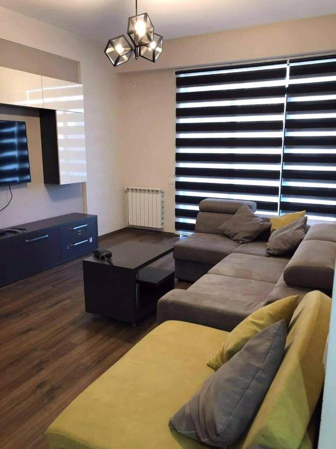 Sol'S M2 White Modern Apartments Тбилиси Экстерьер фото